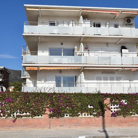 Apartamento Playa Mar Castelldefels Luaran gambar