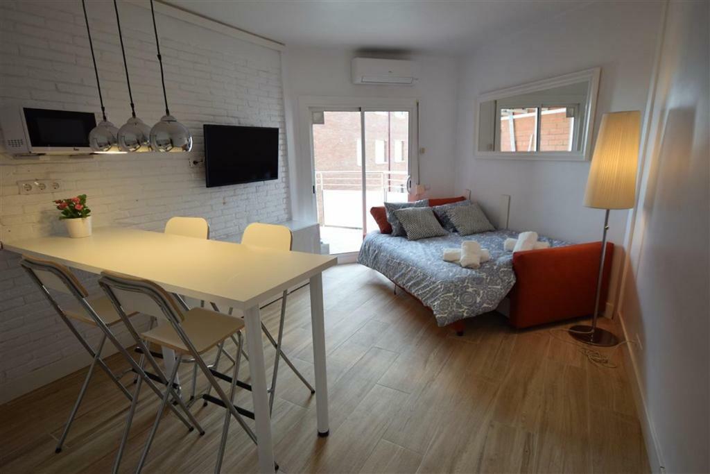 Apartamento Playa Mar Castelldefels Luaran gambar